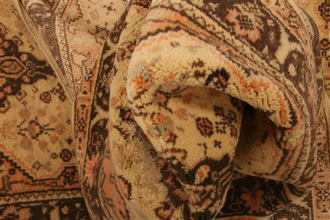 Sarouk Beige Runner Hand Knotted 24 X 105 Area Rug 100-23493 Image 2
