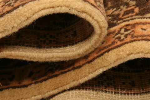 Sarouk Beige Runner Hand Knotted 24 X 105 Area Rug 100-23493 Image 3
