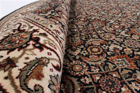 Herati Black Round Hand Knotted 510 X 510 Area Rug 250-23508 Image 11