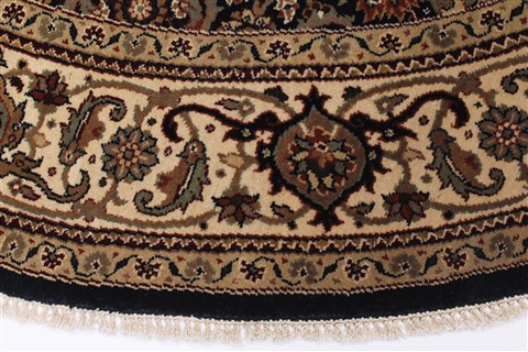 Herati Black Round Hand Knotted 510 X 510 Area Rug 250-23508 Image 4