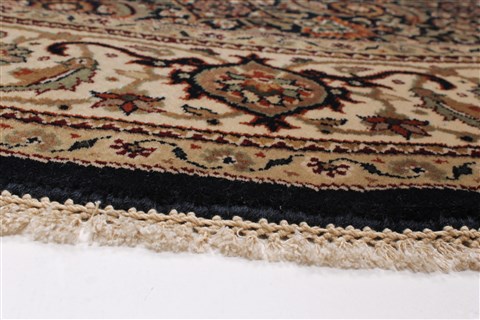 Herati Black Round Hand Knotted 510 X 510 Area Rug 250-23508 Image 6