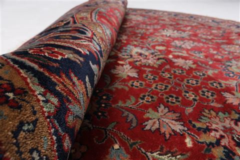 Kashan Red Round Hand Knotted 61 X 61 Area Rug 250-23529 Image 3