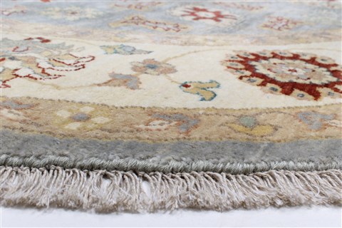 Ziegler Grey Round Hand Knotted 60 X 60 Area Rug 250-23535 Image 5