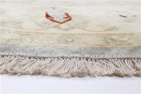 Chobi Grey Round Hand Knotted 60 X 60 Area Rug 250-23539 Image 18