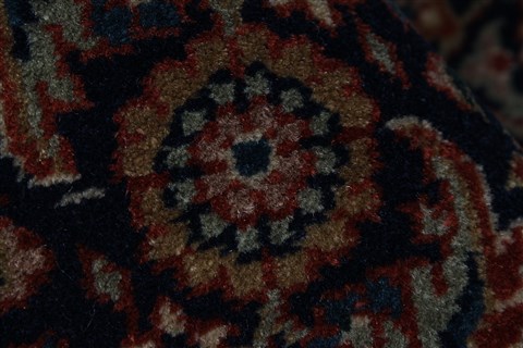 Herati Blue Round Hand Knotted 60 X 60 Area Rug 250-23565 Image 7