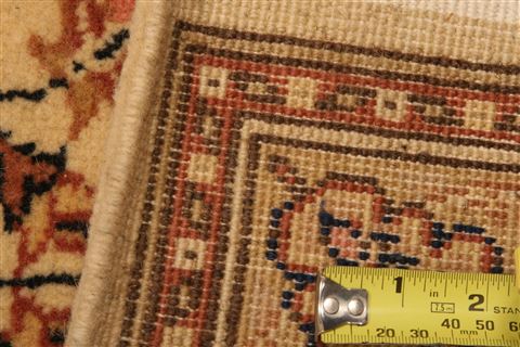 Sarouk Beige Runner Hand Knotted 28 X 108 Area Rug 100-23571 Image 8