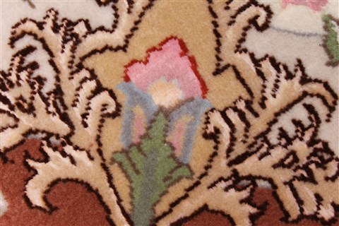 Tabriz White Round Hand Knotted 67 X 67 Area Rug 250-23604 Image 10