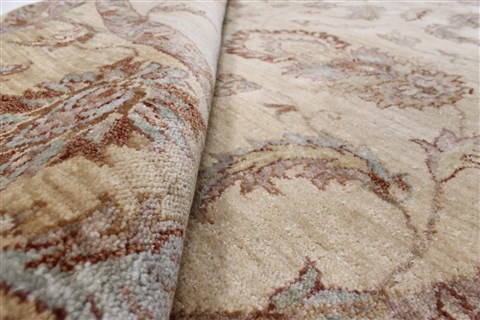 Pishavar Beige Round Hand Knotted 61 X 62 Area Rug 250-23607 Image 10