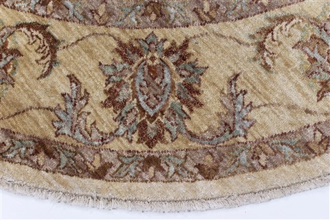 Pishavar Beige Round Hand Knotted 61 X 62 Area Rug 250-23607 Image 3