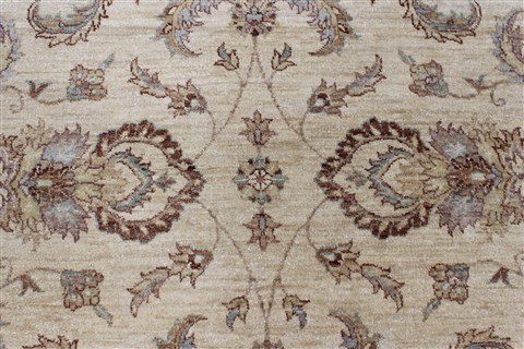Pishavar Beige Round Hand Knotted 61 X 62 Area Rug 250-23607 Image 4