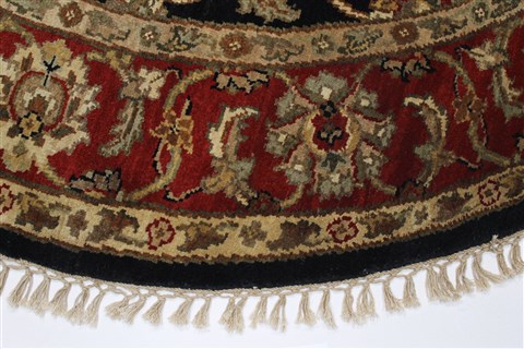 Kashan Black Round Hand Knotted 60 X 60 Area Rug 250-23625 Image 3
