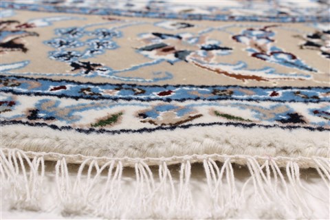 Nain White Round Hand Knotted 60 X 60  Area Rug 250-23654 Image 4