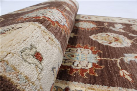 Ziegler Brown Runner Hand Knotted 27 X 102 Area Rug 250-23733 Image 10