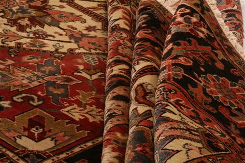 Heriz Red Hand Knotted 910 X 129 Area Rug 100-23768 Image 4