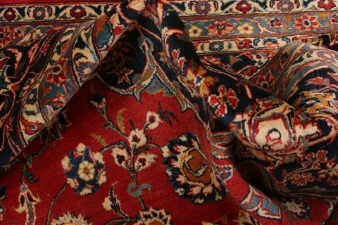 Heriz Red Hand Knotted 102 X 143 Area Rug 100-23769 Image 2