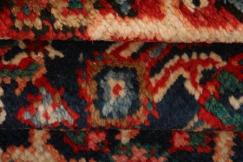 Mahal Red Hand Knotted 107 X 1311  Area Rug 253-23791 Image 3