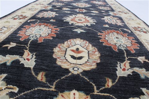 Ziegler Black Runner Hand Knotted 26 X 102 Area Rug 250-23811 Image 3