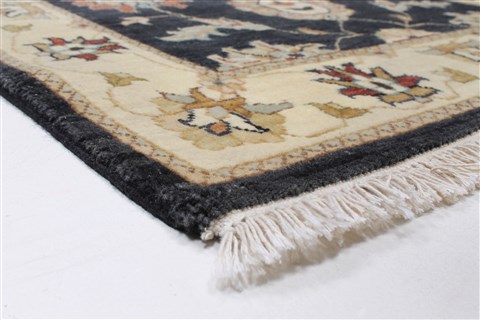 Ziegler Black Runner Hand Knotted 26 X 102 Area Rug 250-23811 Image 7