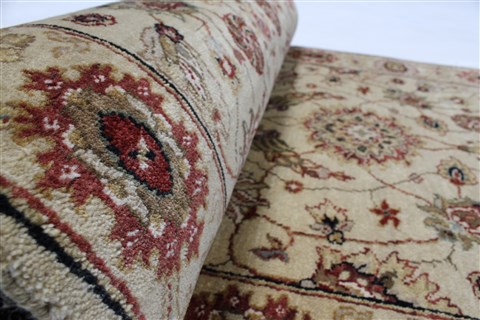 Kashan Beige Runner Hand Knotted 26 X 101 Area Rug 250-23817 Image 1