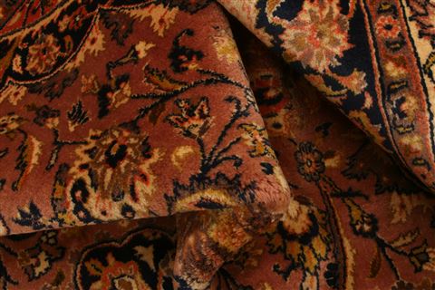 Kashan Red Hand Knotted 910 X 132 Area Rug 100-23905 Image 3