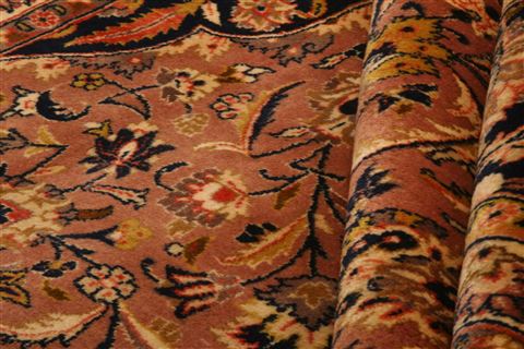 Kashan Red Hand Knotted 910 X 132 Area Rug 100-23905 Image 5