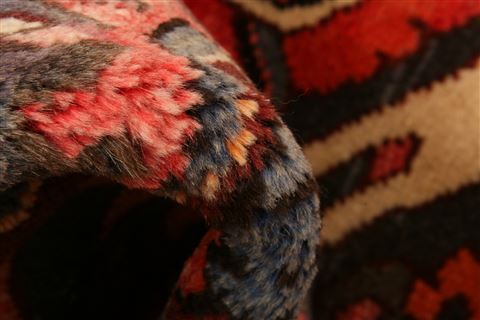 Bakhtiar Red Hand Knotted 105 X 1211 Area Rug 100-23933 Image 1