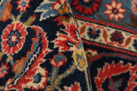 Kashan Blue Hand Knotted 97 X 138 Area Rug 100-23938 Image 2