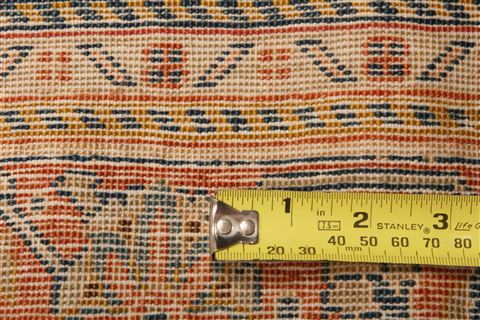 Sarouk Yellow Hand Knotted 98 X 145 Area Rug 100-23968 Image 6
