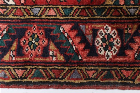 Heriz Red Runner Hand Knotted 311 X 116 Area Rug 250-23969 Image 9