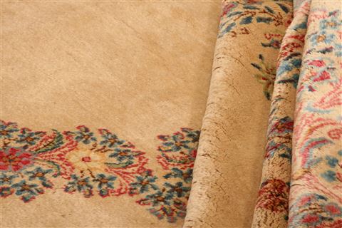 Kerman Beige Hand Knotted 99 X 141 Area Rug 100-23982 Image 3