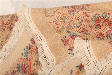Kerman Beige Hand Knotted 99 X 141 Area Rug 100-23982 Image 4