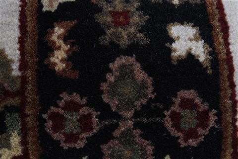 Agra Beige Runner Hand Knotted 26 X 140 Area Rug 250-23991 Image 11