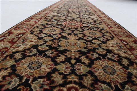 Agra Black Runner Hand Knotted 27 X 182 Area Rug 250-23993 Image 12