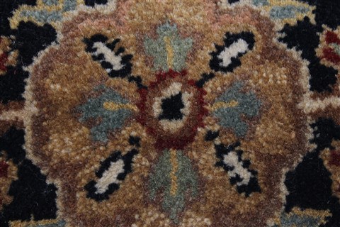 Agra Black Runner Hand Knotted 27 X 182 Area Rug 250-23993 Image 6