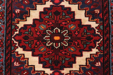 Rudbar Red Runner Hand Knotted 26 X 165 Area Rug 250-24014 Image 4