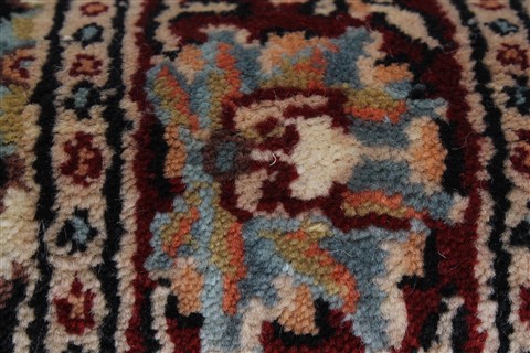 Sarouk Black Runner Hand Knotted 25 X 1511 Area Rug 250-24061 Image 12