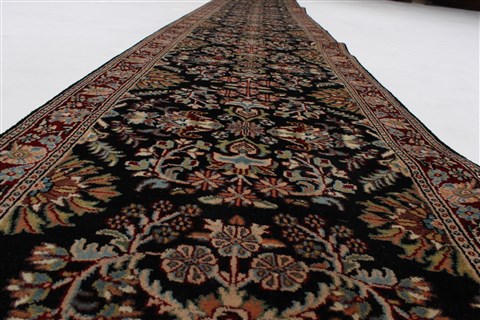 Sarouk Black Runner Hand Knotted 25 X 1511 Area Rug 250-24061 Image 2