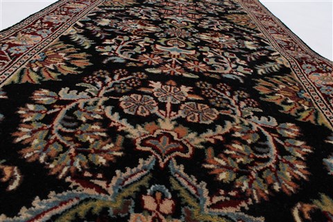 Sarouk Black Runner Hand Knotted 25 X 1511 Area Rug 250-24061 Image 4