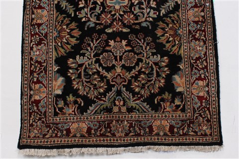 Sarouk Black Runner Hand Knotted 25 X 1511 Area Rug 250-24061 Image 8