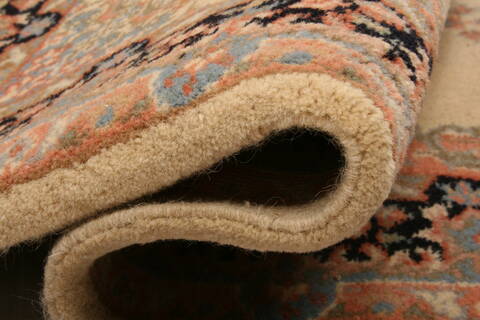 Tabriz Beige Hand Knotted 28 X 42  Area Rug 253-24103 Image 3