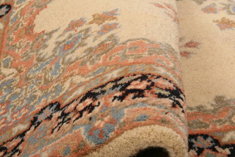 Tabriz Beige Hand Knotted 28 X 42  Area Rug 253-24103 Image 4