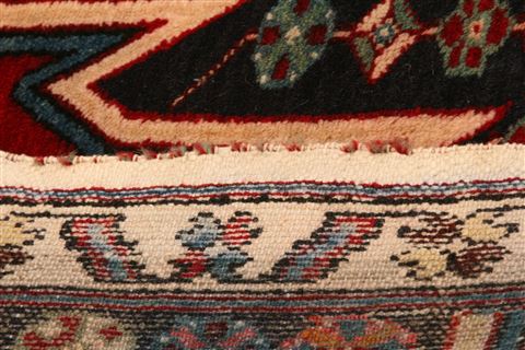 Mazlaghan Red Hand Knotted 28 X 40  Area Rug 253-24145 Image 7