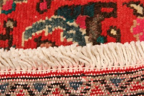 Shiraz Red Hand Knotted 27 X 40  Area Rug 253-24160 Image 7