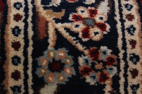 Sarouk Red Runner Hand Knotted 26 X 180 Area Rug 250-24176 Image 11