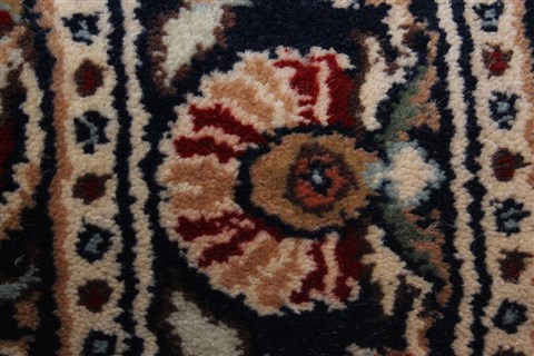 Sarouk Red Runner Hand Knotted 26 X 180 Area Rug 250-24176 Image 12