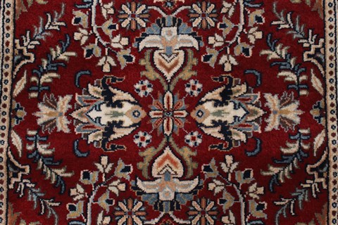 Sarouk Red Runner Hand Knotted 26 X 180 Area Rug 250-24176 Image 4