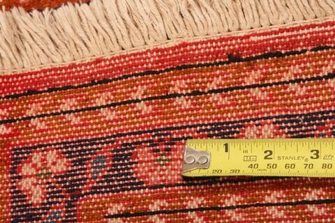 Lilihan Red Hand Knotted 25 X 42  Area Rug 253-24181 Image 6