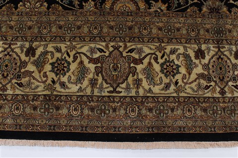 Tabriz Black Hand Knotted 119 X 153 Area Rug 250-24229 Image 1