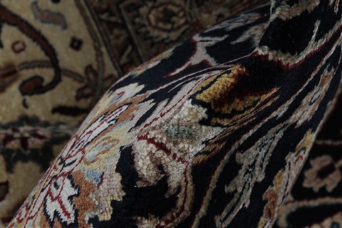 Tabriz Black Hand Knotted 119 X 153 Area Rug 250-24229 Image 7