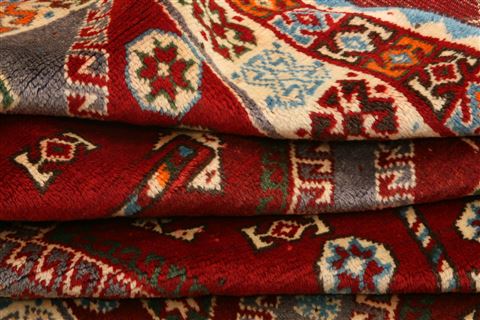 Gabbeh Red Hand Knotted 43 X 71 Area Rug 100-24272 Image 4
